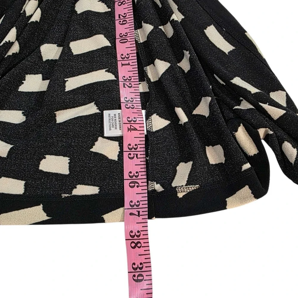Alex and Ava Wrap Dress Womans Size S Black Cream Abstract Print Midi Classic‎